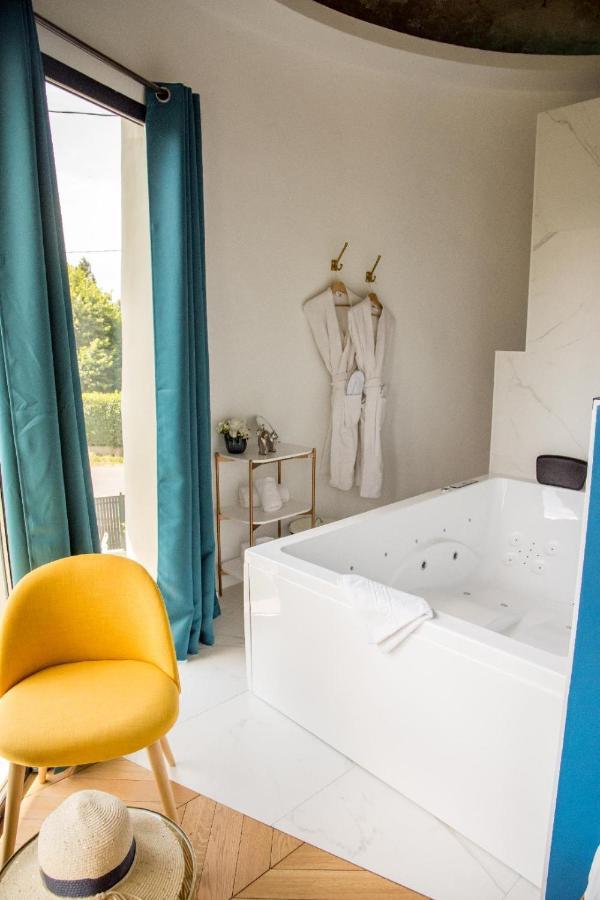 Rene Egger Hotel Trévoux Екстериор снимка